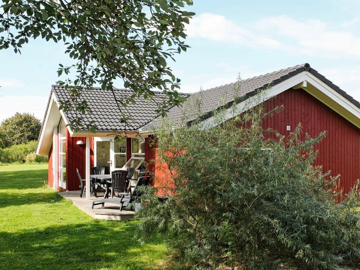 Three-Bedroom Holiday Home In Grossenbrode 1 Pokój zdjęcie