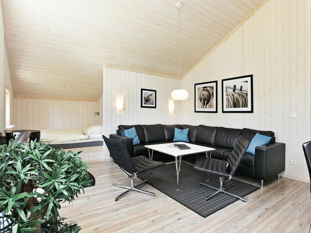 Three-Bedroom Holiday Home In Grossenbrode 1 Pokój zdjęcie